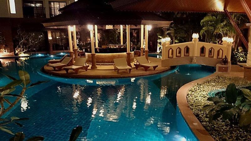 Hotell Shanaya & Phuket