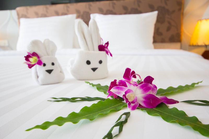 Hotell Shanaya & Phuket