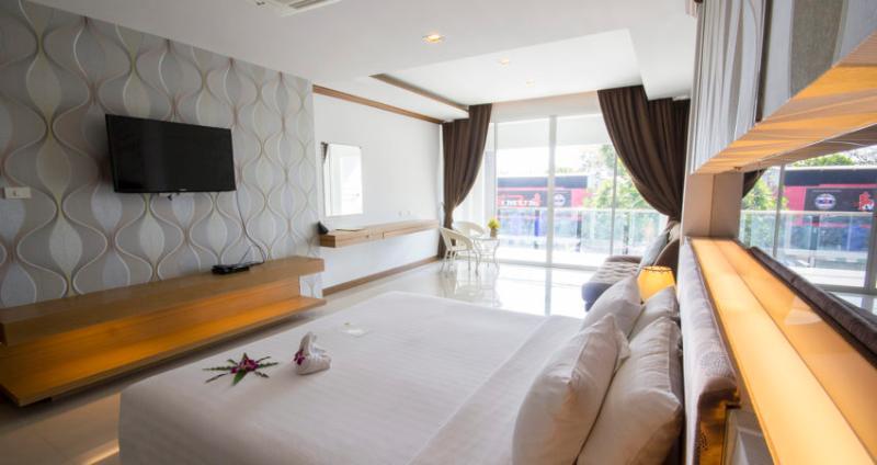 Hotell Shanaya & 4*