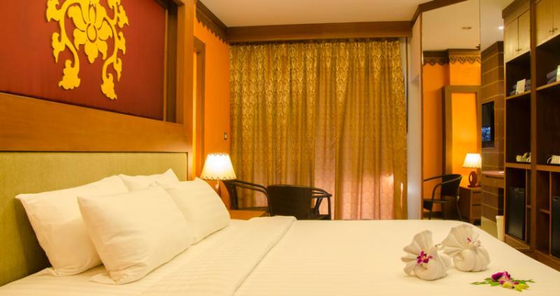 Hotell Shanaya & Phuket